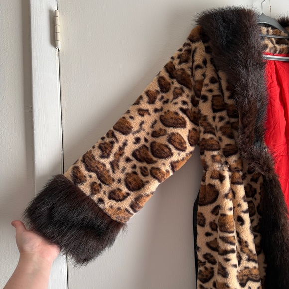 Cheetah Leopard Faux Faur Coat Belted SHEIN Curve Size 2XL Soft Animal Print - Picture 3 of 12